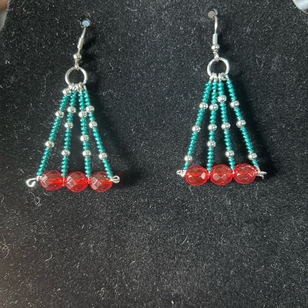 Elegant Red and Teal Beaded Earrings